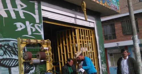 FERRETERIA CALLE 30 CON 16A FERRETERIA CALLE 30 CON 16A